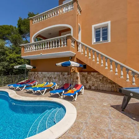 Villa Carmen Galdana By *