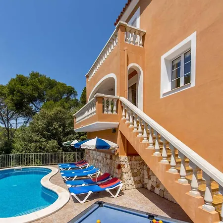Villa Carmen Galdana By *